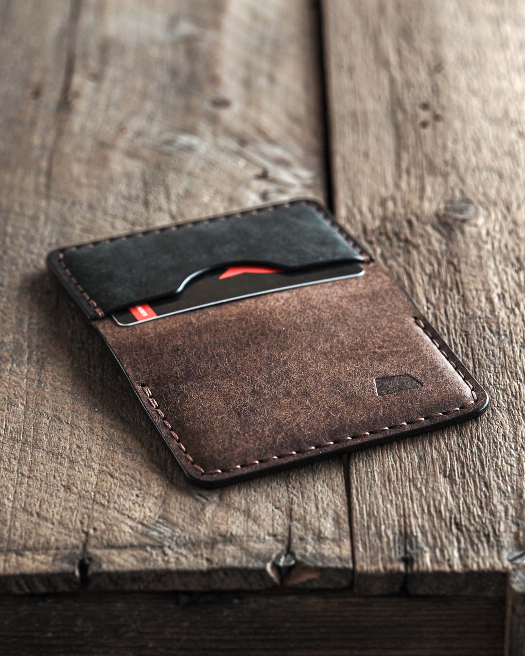 Luava handmade leather bi-fold wallet journeyman brownblack open outside