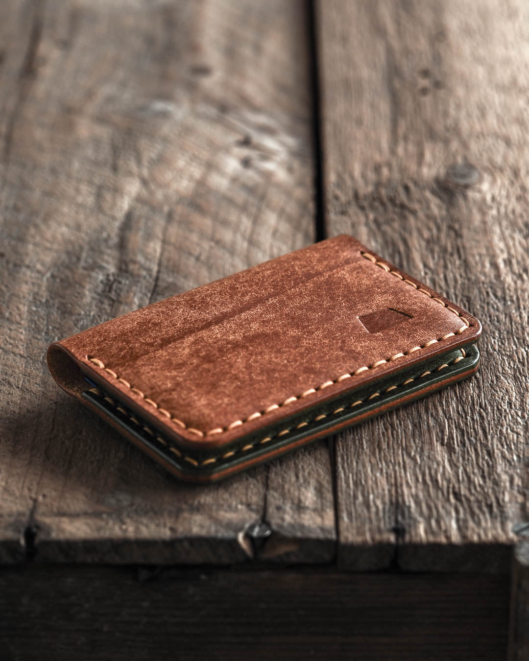 Luava handmade leather bi-fold wallet journeyman mellow closed