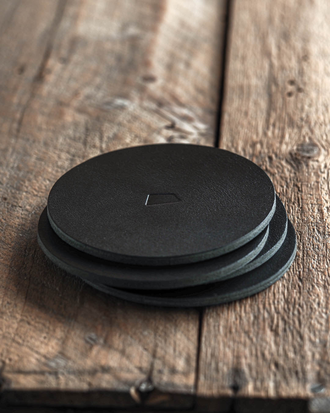 Luava handmade leather coasters - coaster set made with vegetable tanned full grain leather - color black