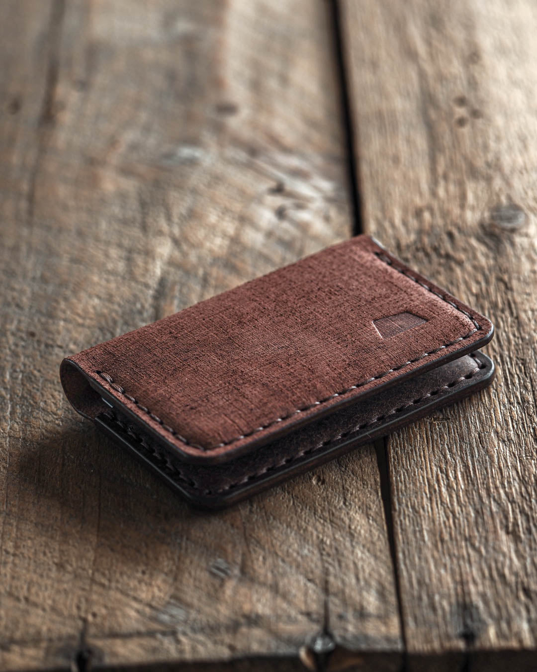 Luava handmade leather bi-fold wallet for men and women. Limited edition Fabric brown Journeyman Wallet. front closed